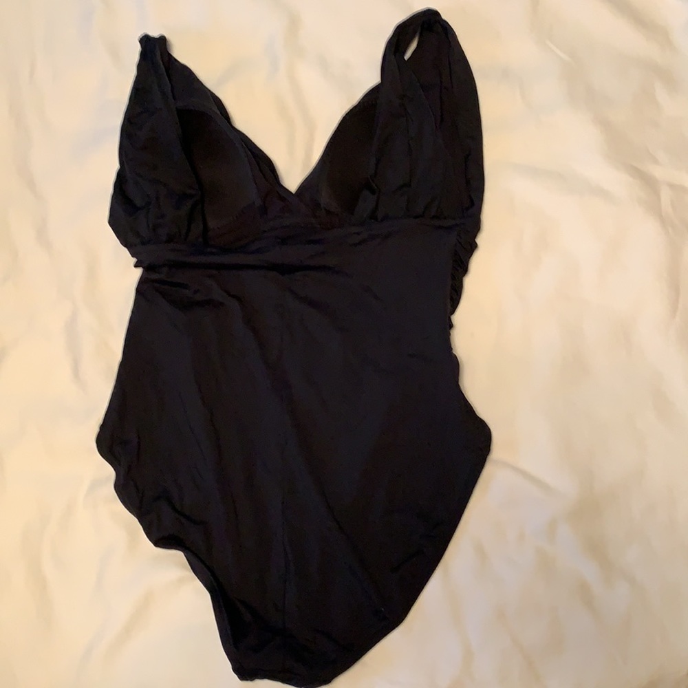 Bathing suit - Picture 3 of 4